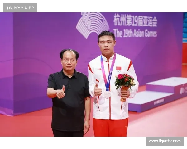 河南韩雪振全运会击败孟繁龙，男队队长四年磨一剑终夺金